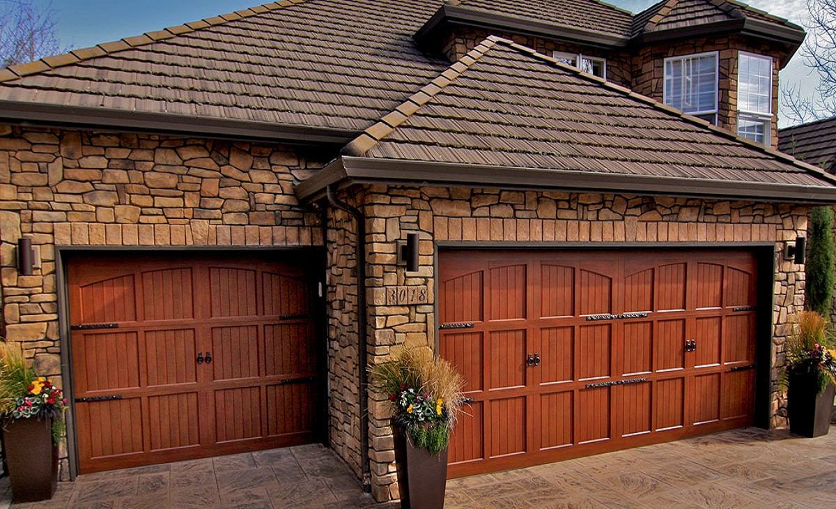 How to Choose the Best Garage Door for Your Home