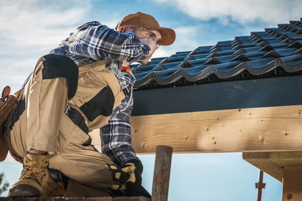 Hiring a Roofing Contractor
